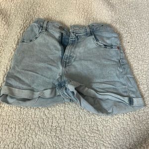 Mom Jean shorts